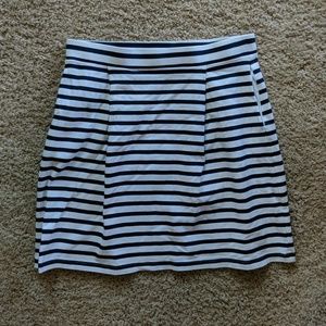 EUC Tommy Hilfiger Casual Navy Stripe Skirt